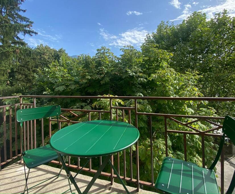 T2 Cocon Avec Balcon Et Parking La Roche-sur-Foron Exterior foto
